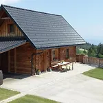 בקתה Almchalet Schuster