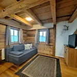 בקתה Almchalet Schuster