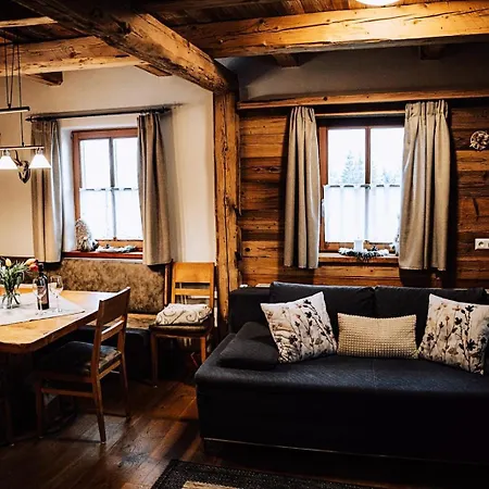 Almchalet Schuster
