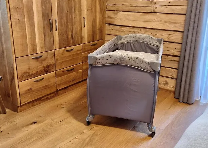 Almchalet Schuster Alpesi faház *