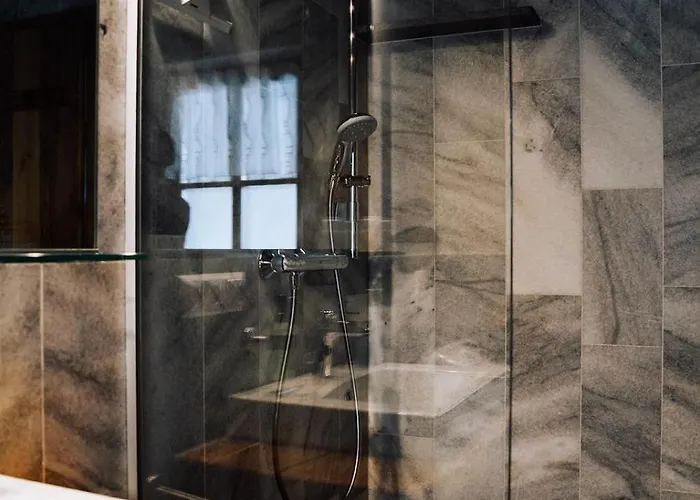 Almchalet Schuster * Diex